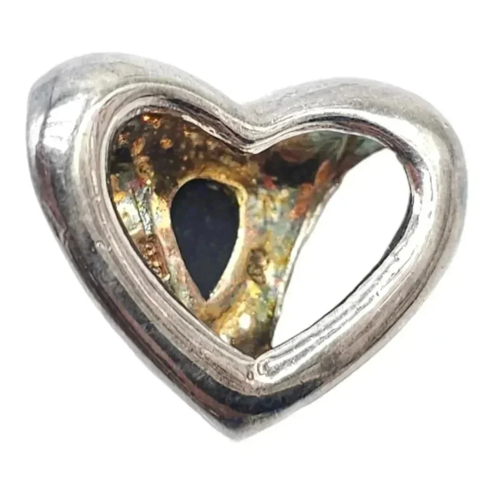 925 Sterling Silver Pear Shaped Black Onyx Gemstone Heart Shaped Pendant